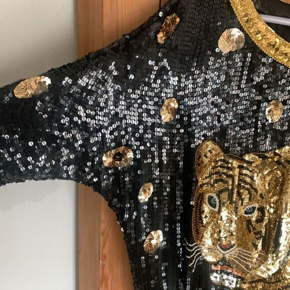 1980’s Gucci style sequin and beaded leopard/tiger dolman dress - Picture 11 of 13